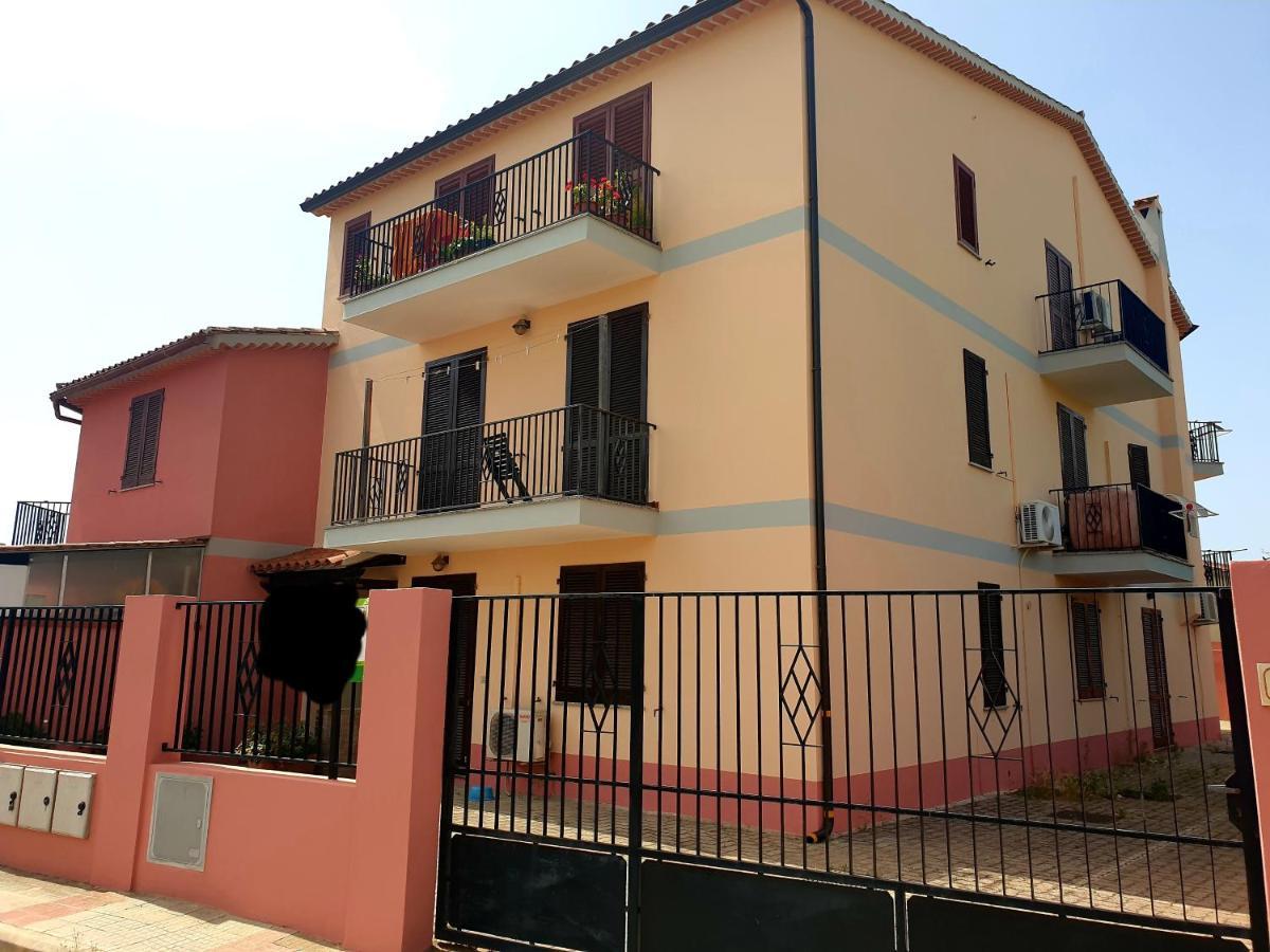 Dimora Rena Dorada - Apartment In Pula, Sardinia, Italy Exterior foto
