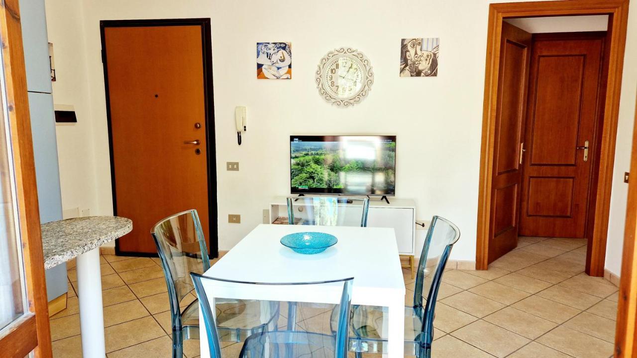 Dimora Rena Dorada - Apartment In Pula, Sardinia, Italy Exterior foto